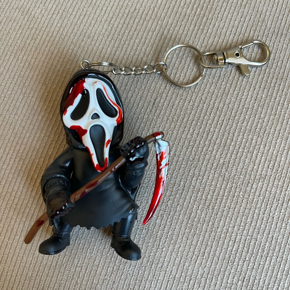 SCREAM Ghostface Vinyl Figure Custom Bag Charm & Keychain Custom Bloody NEW
